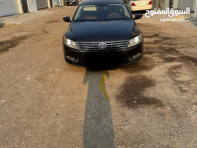 سيارة نظيفة جدا نظيفة أخت الوكالة استخدام حرمة