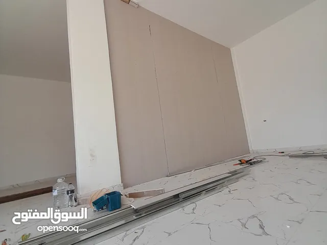 اسطوات الجبس بورد وديكورات الجبس العربي واسمنت بورد بسعر مناسب