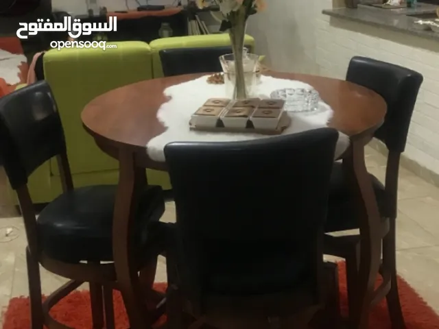 اثاث للبيع