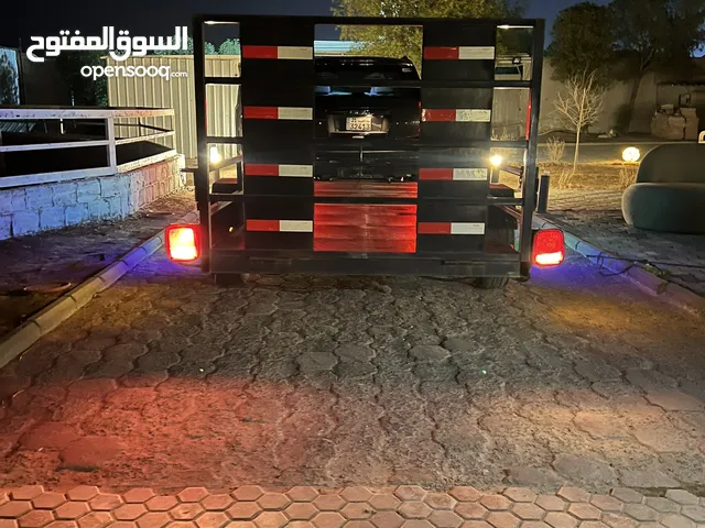 عربانة قلص عرض متر وخمسين طول اربعه متر