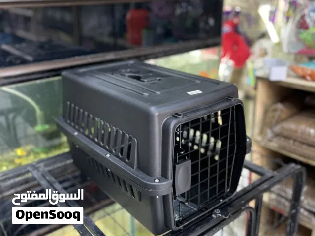 بوكس نقل قفص أسود باب حديد أمان للباب نابض براغي تثبيت مناسب حتى للسفر بسعر مميز سعر عرض خاص