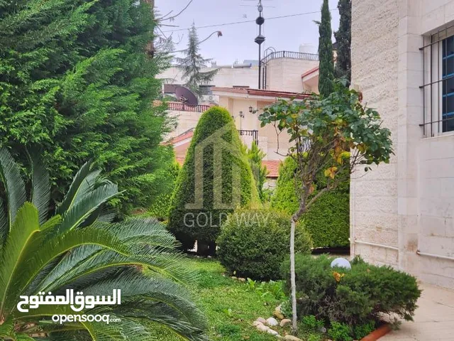 1200 m2 More than 6 bedrooms Villa for Sale in Amman Khalda