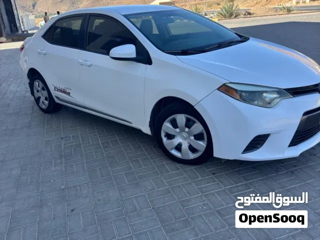 تويوتا كرولا 2016