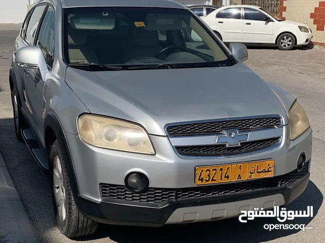 Used Chevrolet Captiva in Muscat