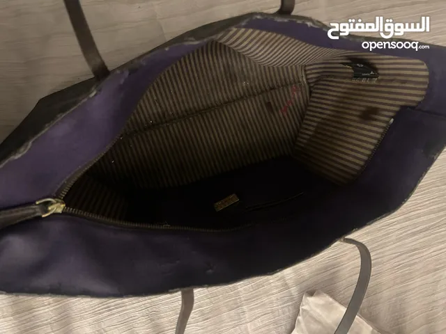 Model 2015 Authentic Bag شنطة اصلية مستخدمة For selling BHD 6 no was used perviously