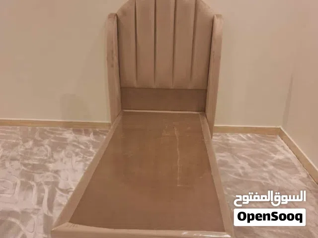 سرير خشب طلب وحسب تصميم