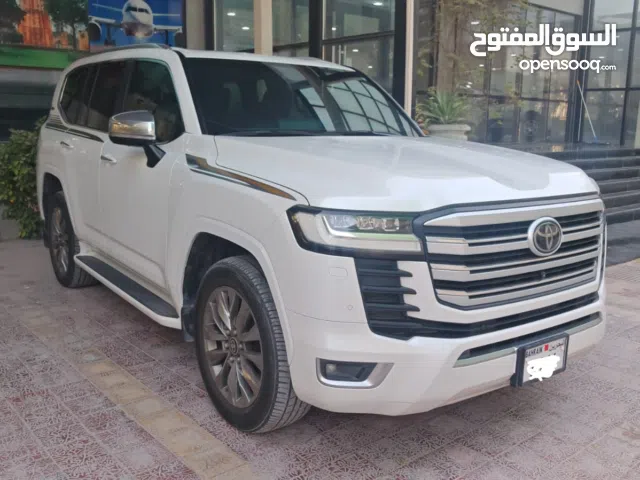 2022 Toyota Land Cruiser VX.R – Full Options