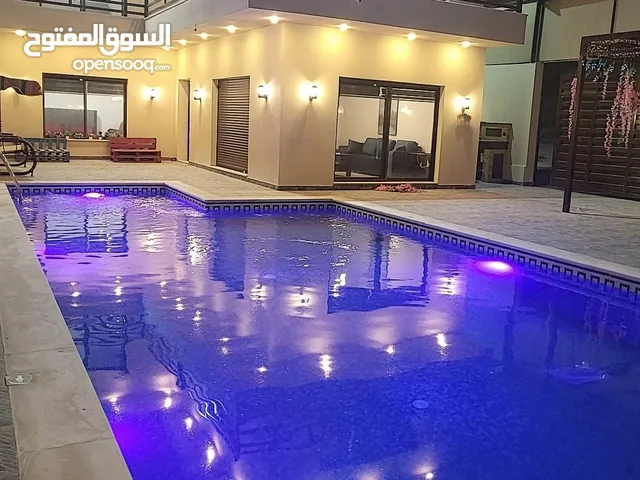 4 Bedrooms Farms for Sale in Jordan Valley Ghor Al Kafrain