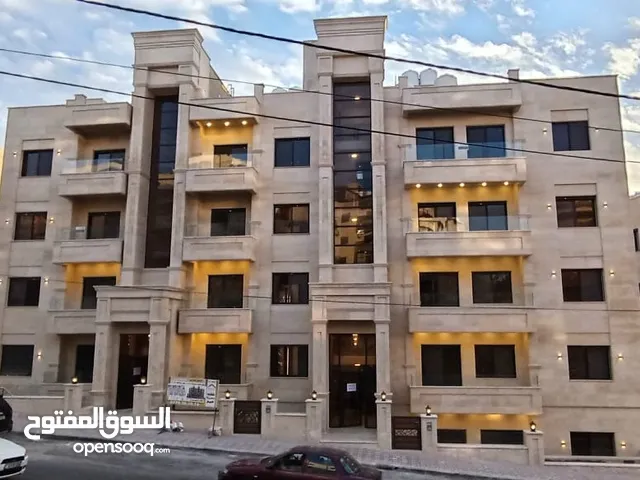 135 m2 3 Bedrooms Apartments for Sale in Amman Al Rabiah