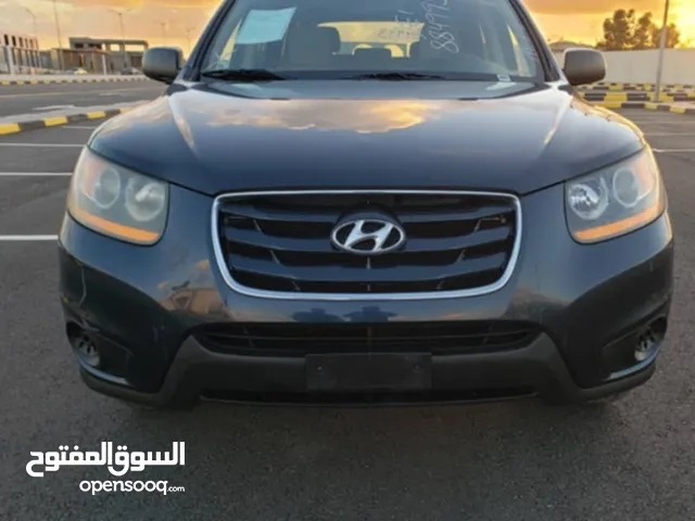 Used Hyundai Santa Fe in Tripoli