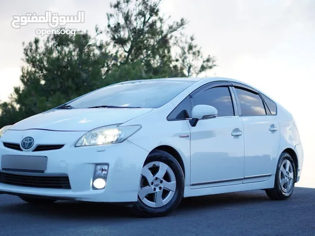 Used Toyota Prius in Amman
