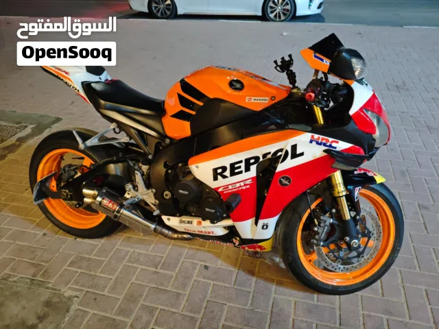 2008 هوندا CBR1000RR