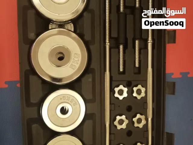 للبيع مجموعة أوزان حديد مع شنطة – شبه جديدة
