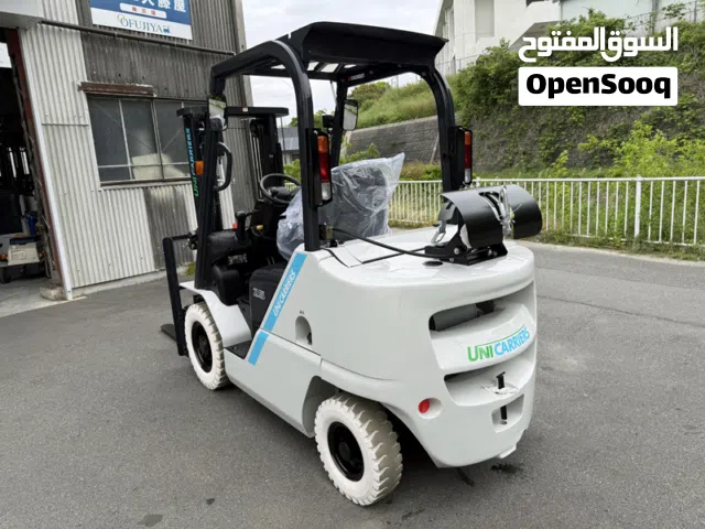 تاجير رفعات شوكية بافضل الاسعار نقل البضاعه تحميل لتنزيل جميع انواع البضائع تاجير رفعات شوكية بافضل