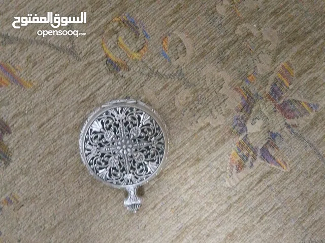 ساعه انتيكا ريموند ويل معها حرف K فضة