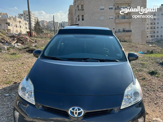 تويوتا بريوس 2014 للبيع