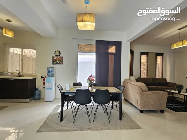 332 m2 3 Bedrooms Villa for Sale in Muharraq Hidd