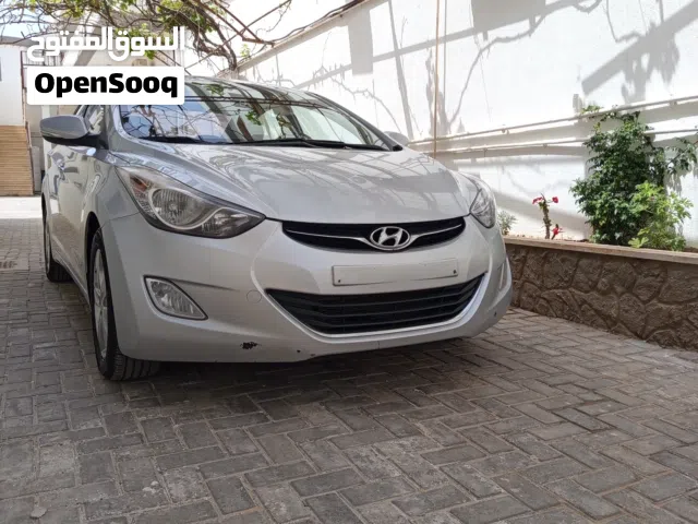 2012 Hyundai Avante Standard