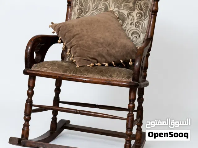 كرسى هزاز ديكورى تنجيد قطيفه خشب زان