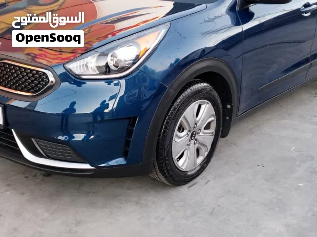 2019 كيا نيرو LX
