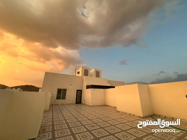 165 m2 4 Bedrooms Apartments for Rent in Mecca Al Hijrah