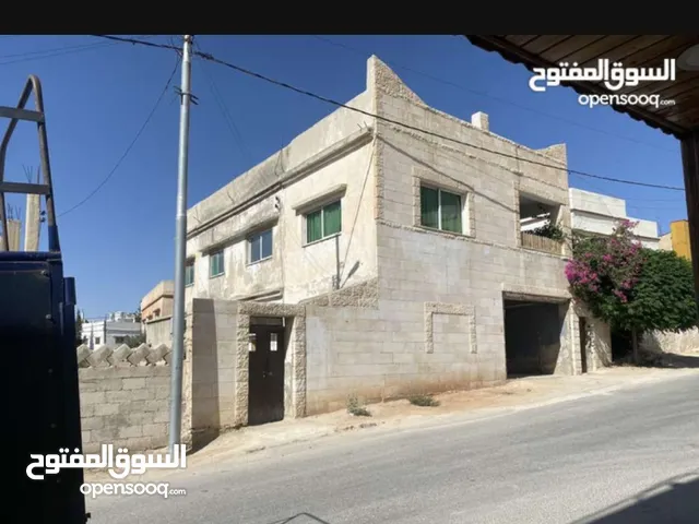 450 m2 3 Bedrooms Townhouse for Sale in Zarqa Al Hashemieh