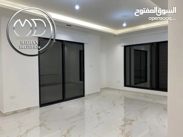 215 m2 3 Bedrooms Apartments for Sale in Amman Al Kursi
