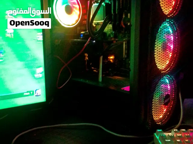 كمبيوتر للبيع بسعر طريي ولله وكاله وسريع  طبعا الصوره عارف ماهي منيحه بس تع خاص وابشر احلا صور