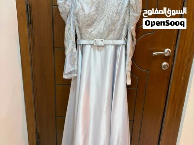فستان سهرة