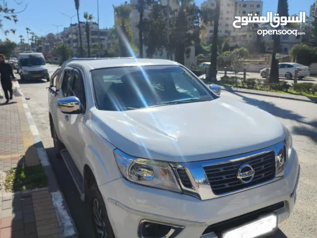 نيسان نافارا 4×4