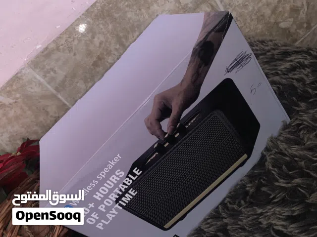 مكبر صوت استيريو