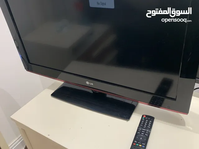 LG LCD 32 inch TV in Ramallah and Al-Bireh