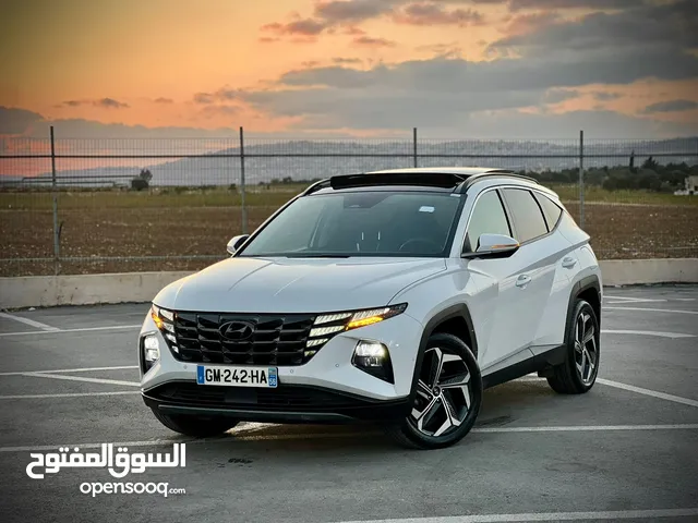 هونداي توسان/2022 Plug In فل الفل فتحة سقف بانوراما  4x4 ///271Hp   ( Haybrid) 1600cc