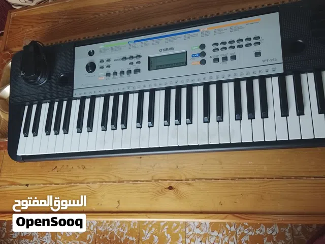 بيانو  مستعمل باقي جديد