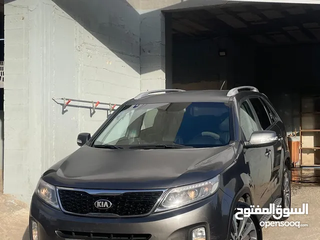 كيا سورينتو ترخيص 13 ديزل سبع ركاب ولا غرام بويا سعر نهائي و كاش