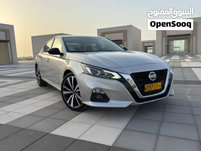 2019 Nissan Altima SR