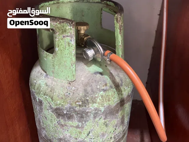 جرة غاز نصف ممتلئة