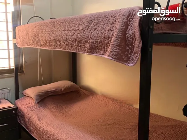 تخت حديد طابقين