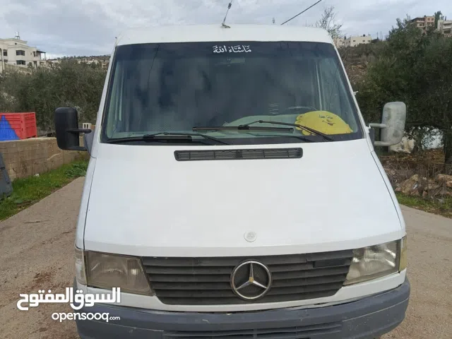 مرسيدس بينز 212