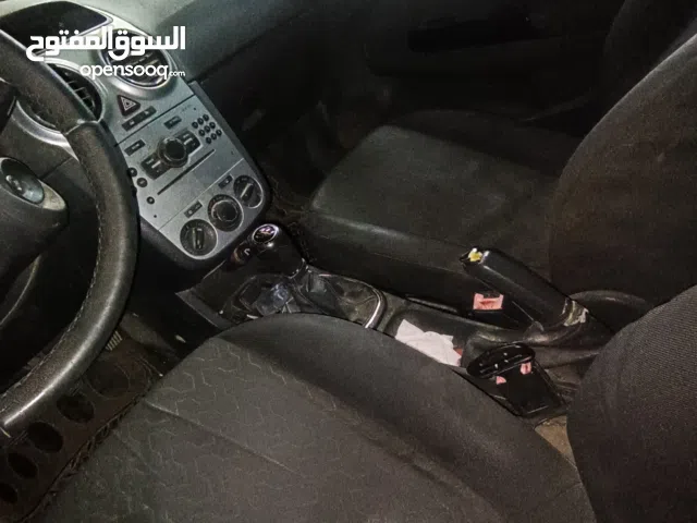 اوبل كورسا 2013 يد 1