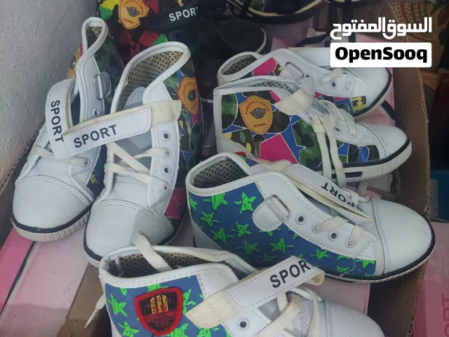 شروة احذيه ولادي  ع دينار للبيع كامل