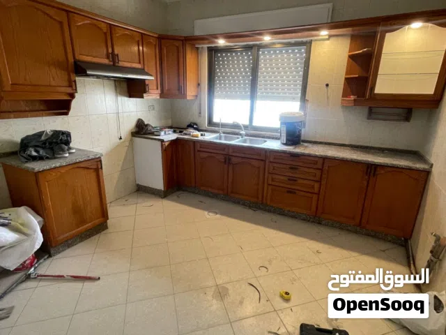 شقة فارغة - خلدا - 3نوم - قرب الخدمات