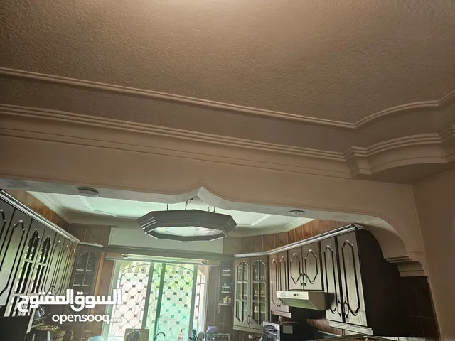 شقه للبيع طابق ارضي بسعر مغري
