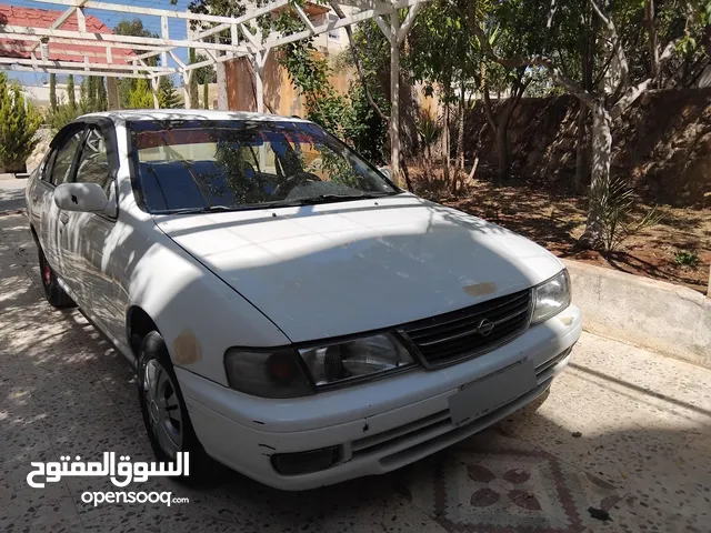 Used Nissan Sunny in Jerash