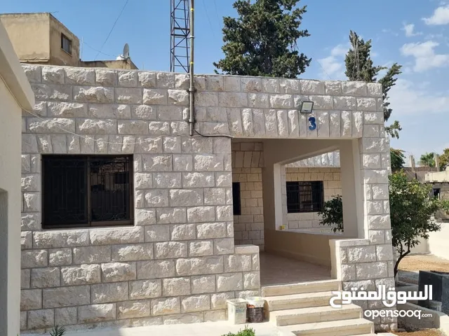 180 m2 4 Bedrooms Townhouse for Sale in Amman Jabal Al Hussain