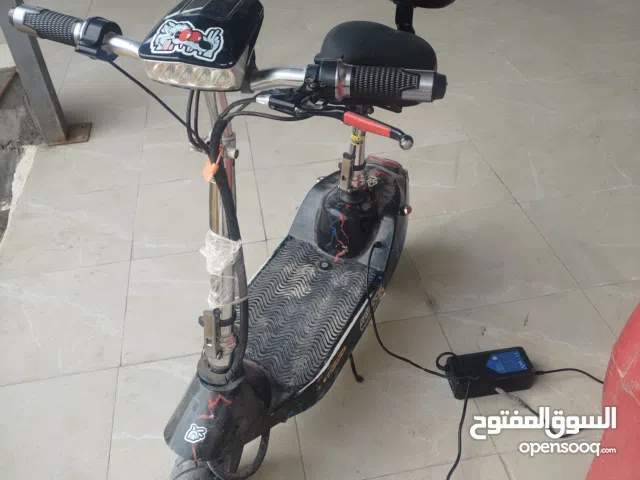 سكوتر شحن 24 فوات بطاريتن