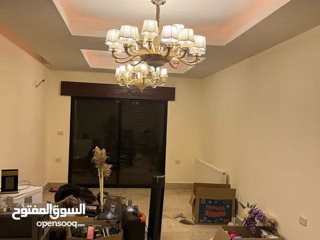 180 m2 3 Bedrooms Apartments for Rent in Amman Al Kursi