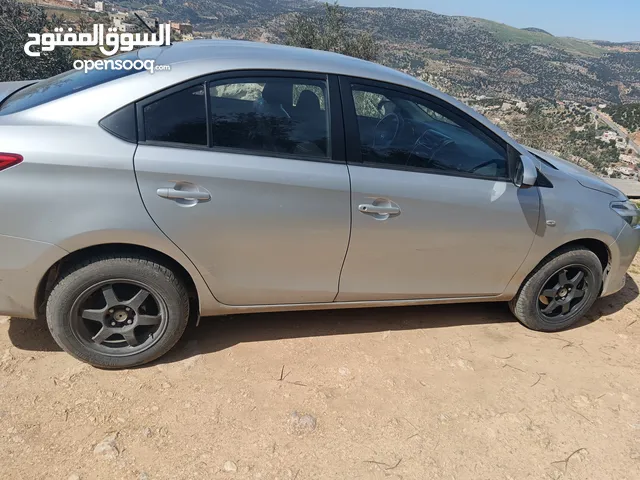 Toyota Yaris 2016 in Ajloun