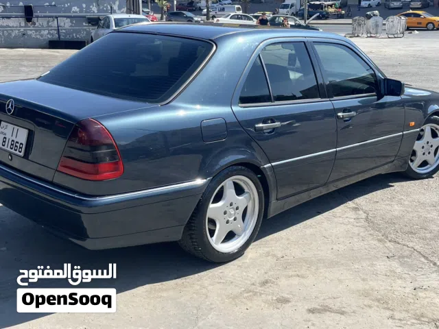 1999 مرسيدس بنز الفئة-C C 200