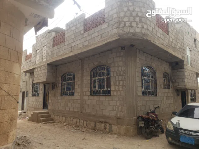 بيت شارعين للبيع بسعر مناسب